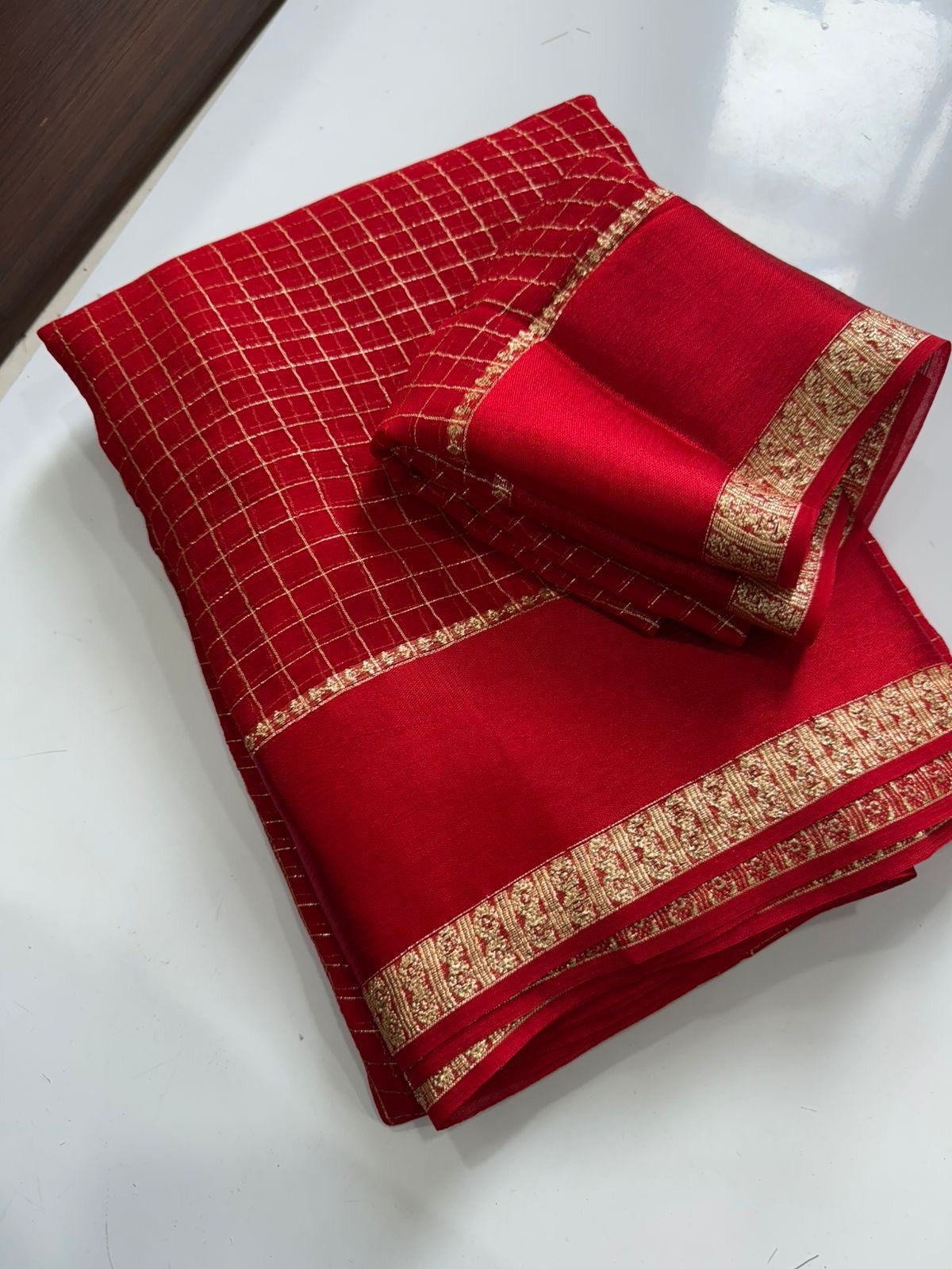 Viscose checked Sarees