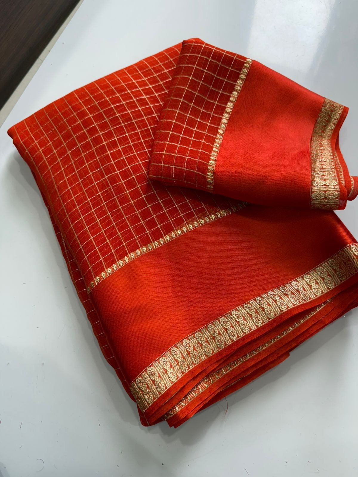 Viscose checked Sarees